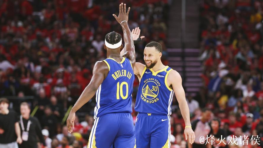 库里空砍31分约维奇20分 热火力克勇士止3连败 库里空砍31分约维奇20分 热火力克勇士止3连败
